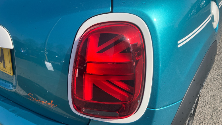 MINI Convertible 2.0 Cooper S Seaside Edition 2dr Auto Petrol Convertible